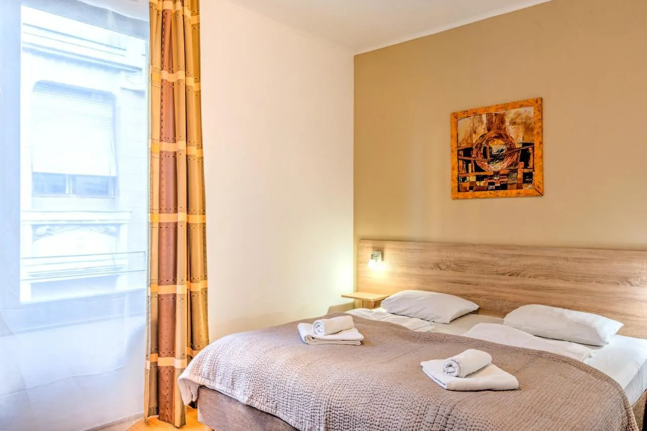 Budapest Center Apartments
