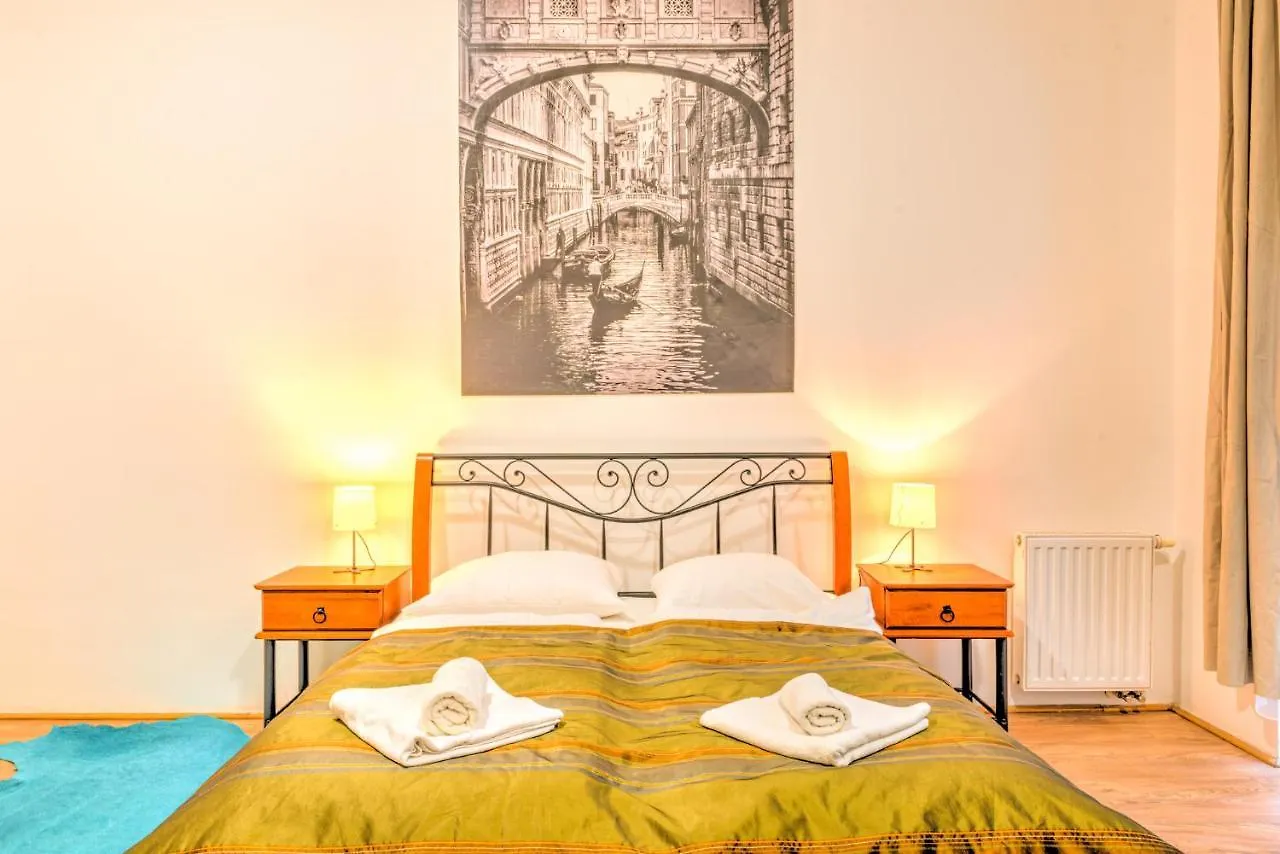Budapest Center Apartments