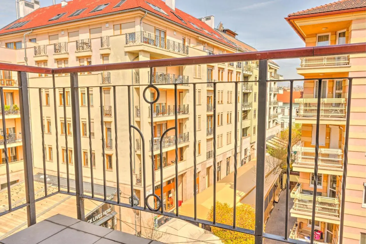 Budapest Center Apartments