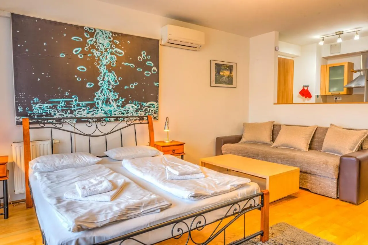 Budapest Center Apartments