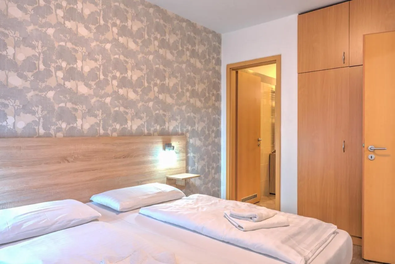 Budapest Center Apartments المجر
