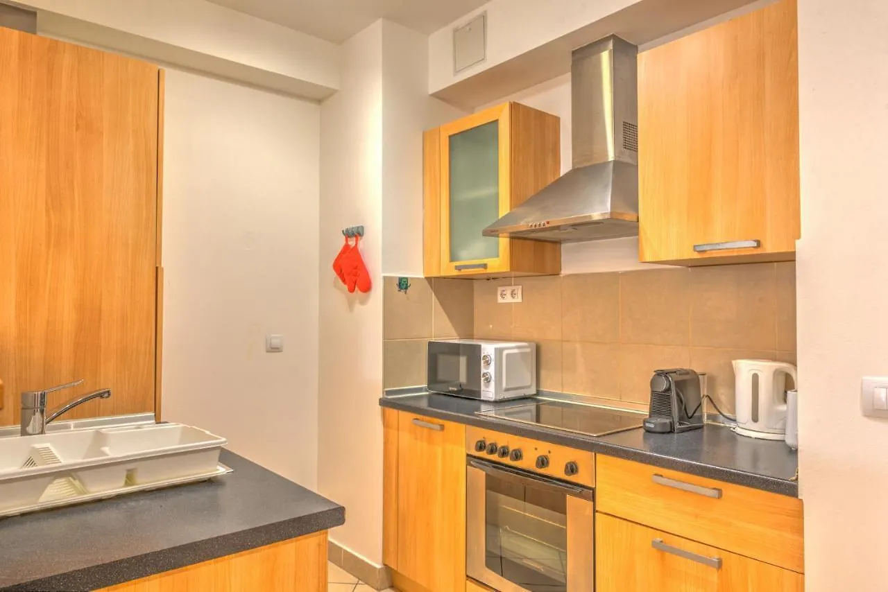 Budapest Center Apartments アパートホテル